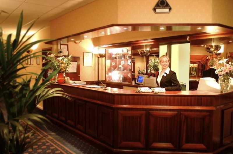 Ox Hotel